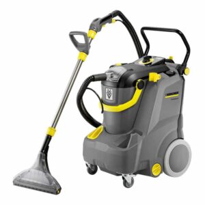Puzzi 30/4 carpet cleaner with spray extractor